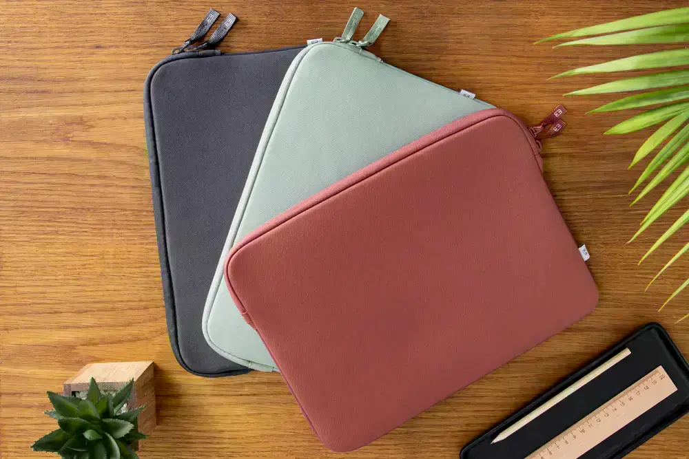 MW-Horizon-Sleeve-Case-for-MacBook-13-1
