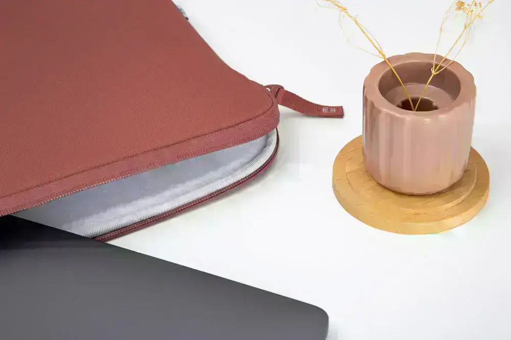 MW-Horizon-Sleeve-Case-for-MacBook-13-3