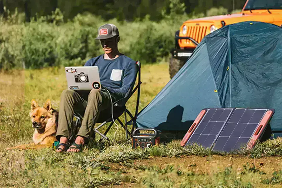 Jackery-Explorer-240EU-5