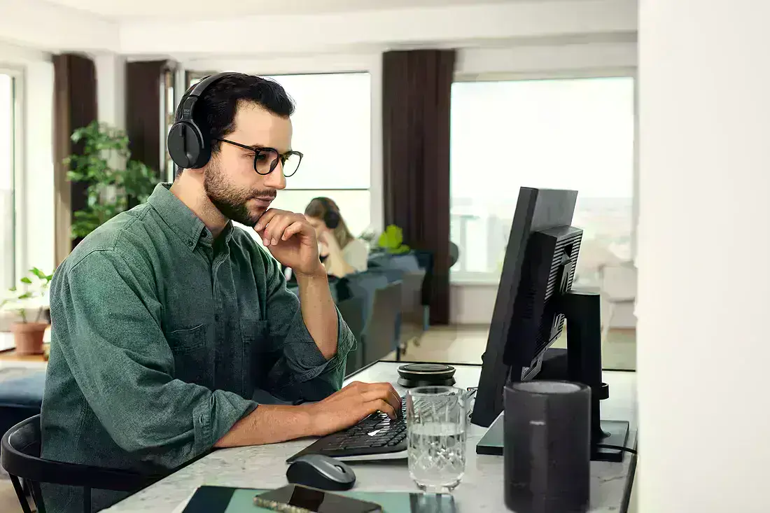 Sennheiser-ADAPT-560-2