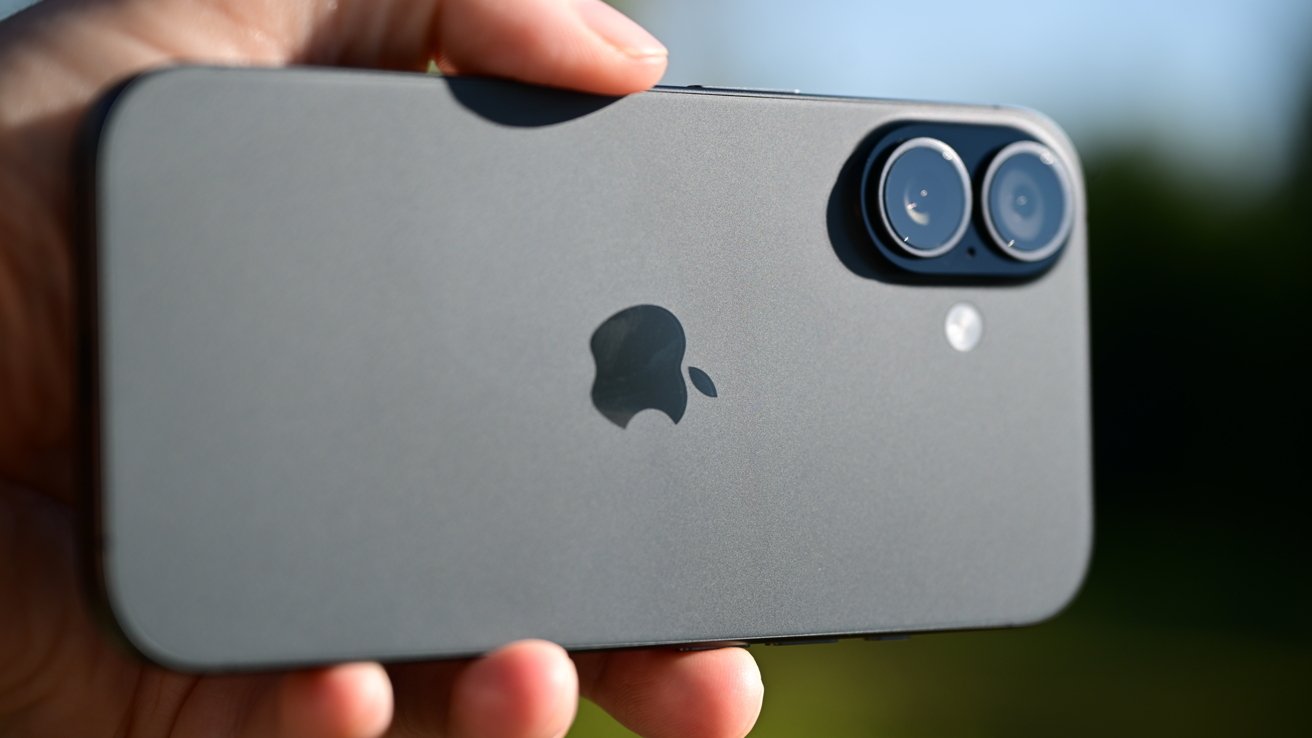 iphone-17e-proty-iphone-17-camery