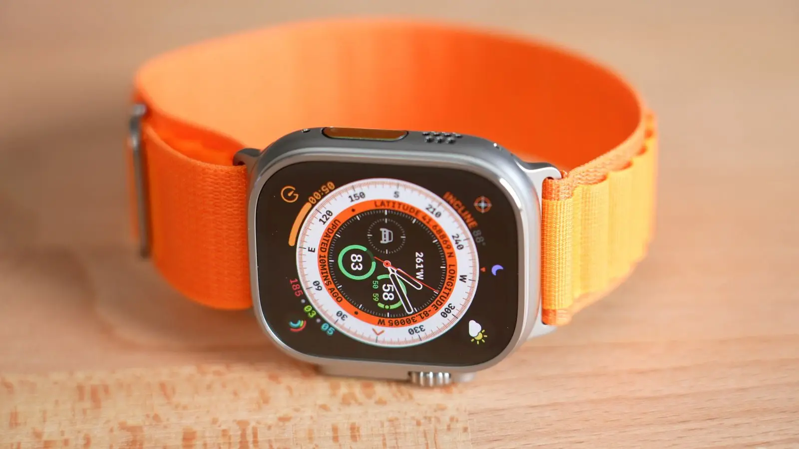 apple-watch-ultra-1