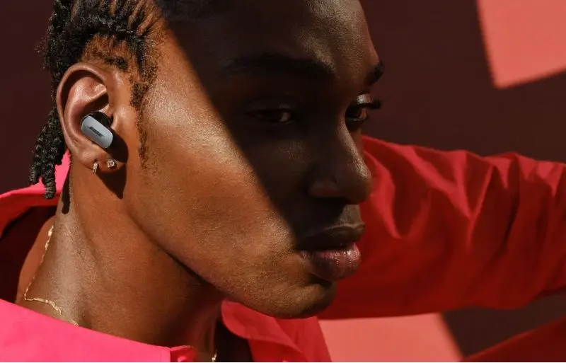 bose-quietcomfort-ultra-earbud-05