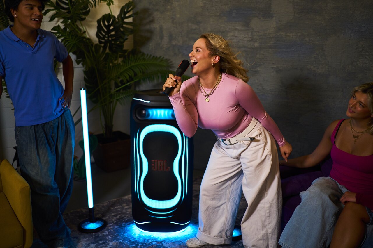 jbl-partybox-[ltimate-2-karaoke