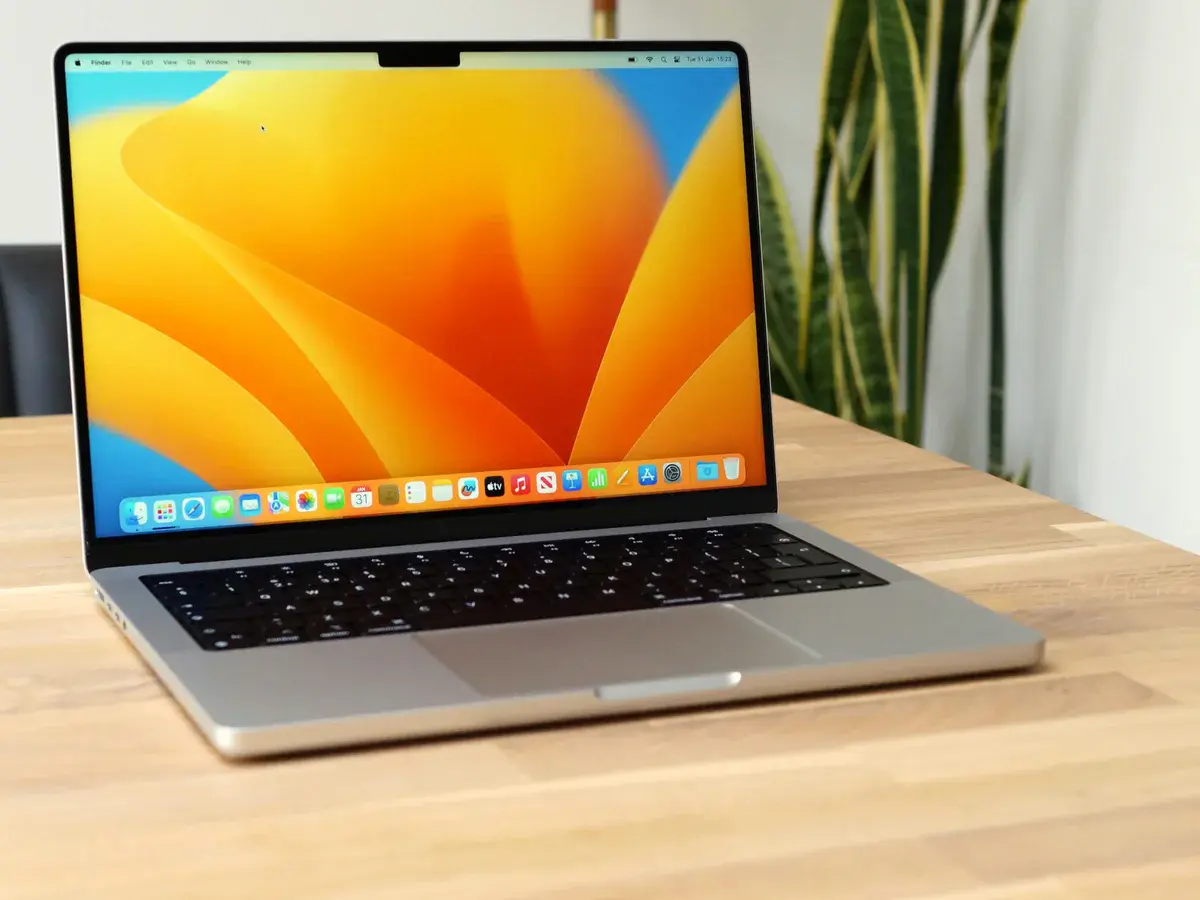 macbook-pro-m2