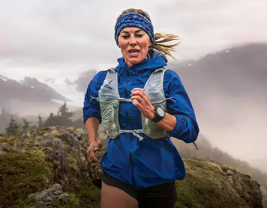 garmin-enduro-3-probizhka-v-gorah