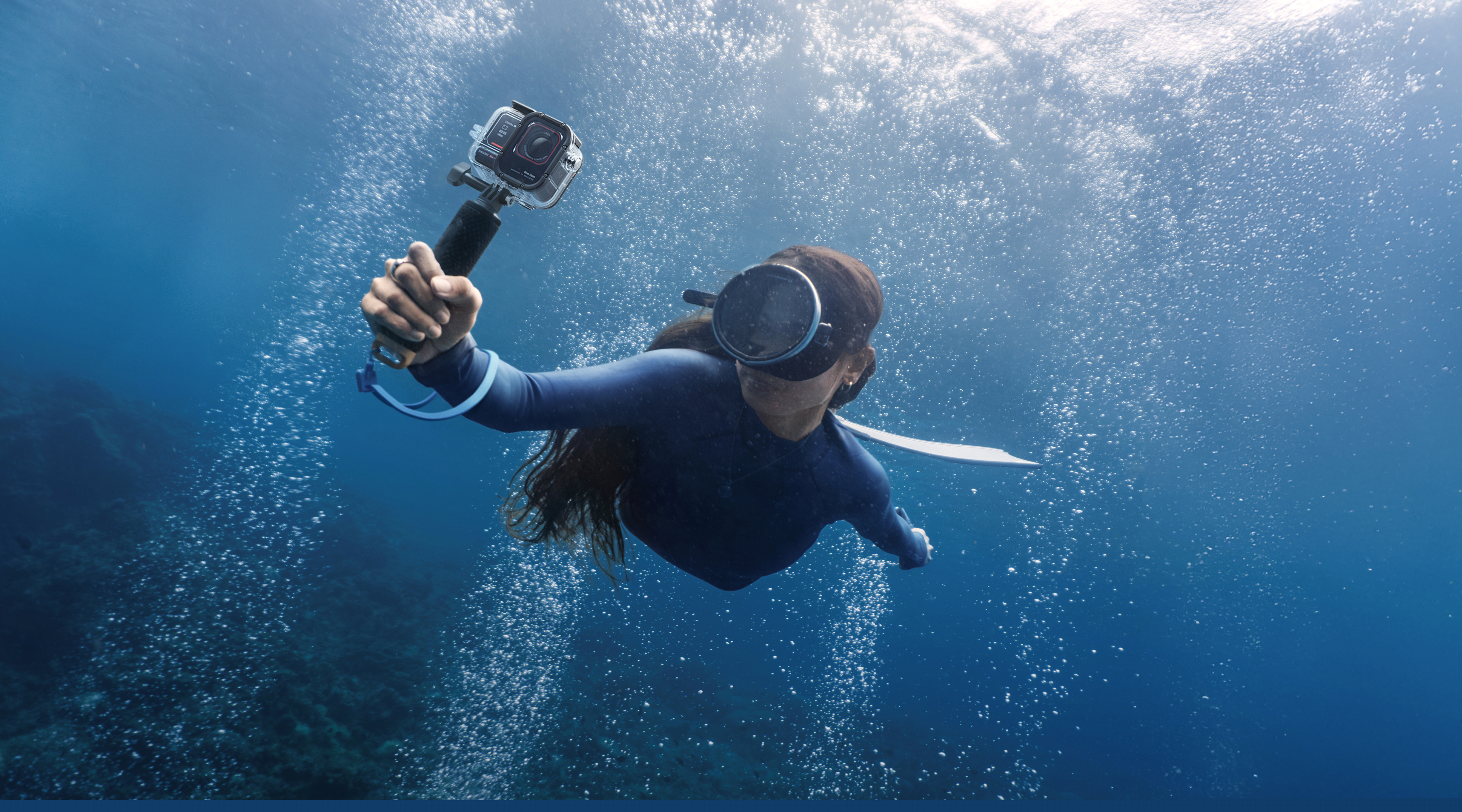 insta360-ace-pro-2-dive