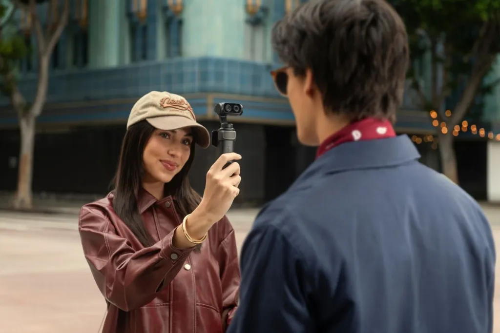 insta360-Luna-Ultra-8k-camera (1)