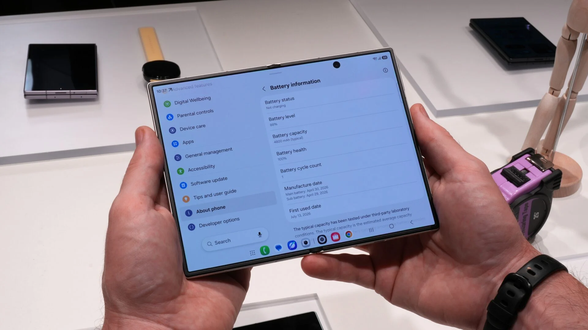 galaxy-fold-8-ekran