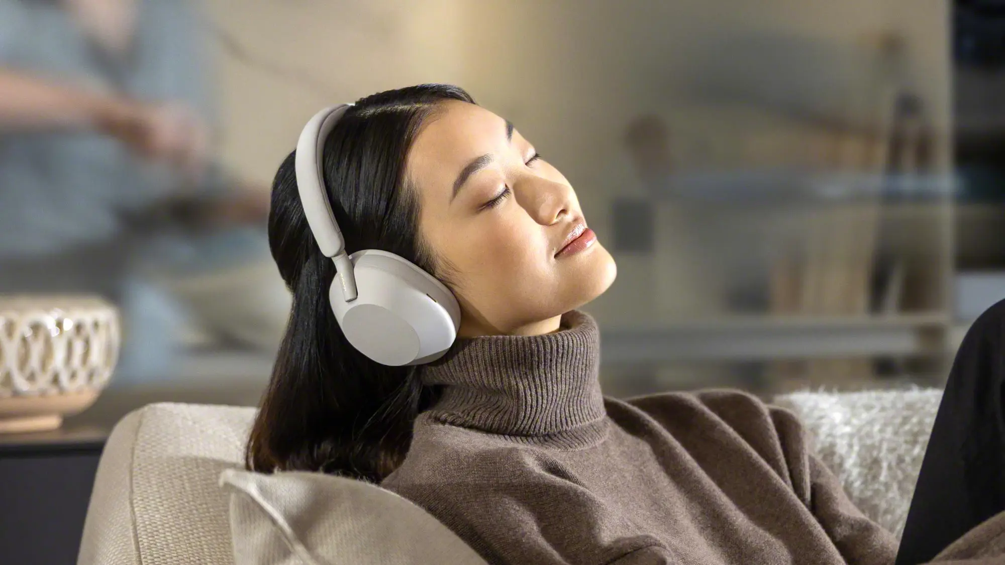 sony- WH-1000XM5