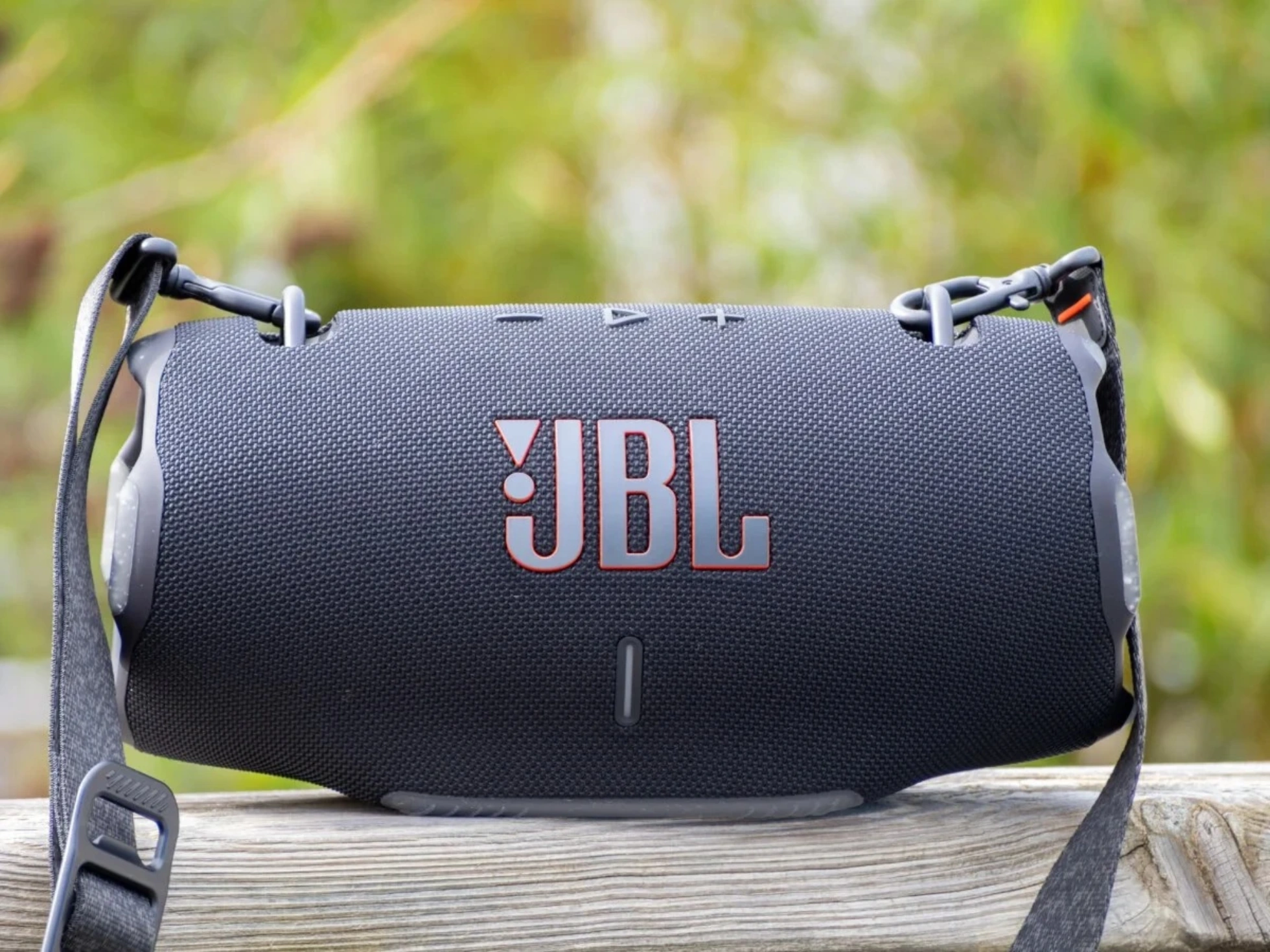 jbl-xtreme-4-05