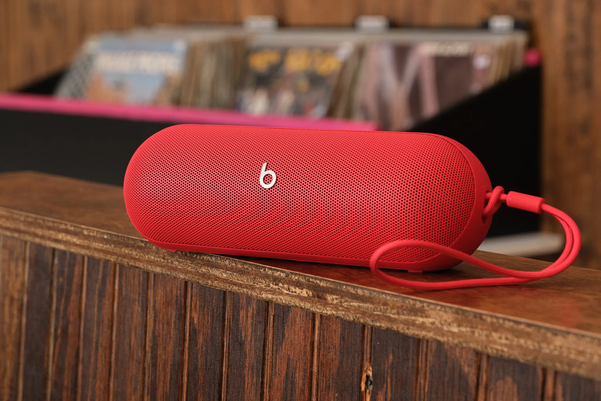 beats-pill-2024-red-01