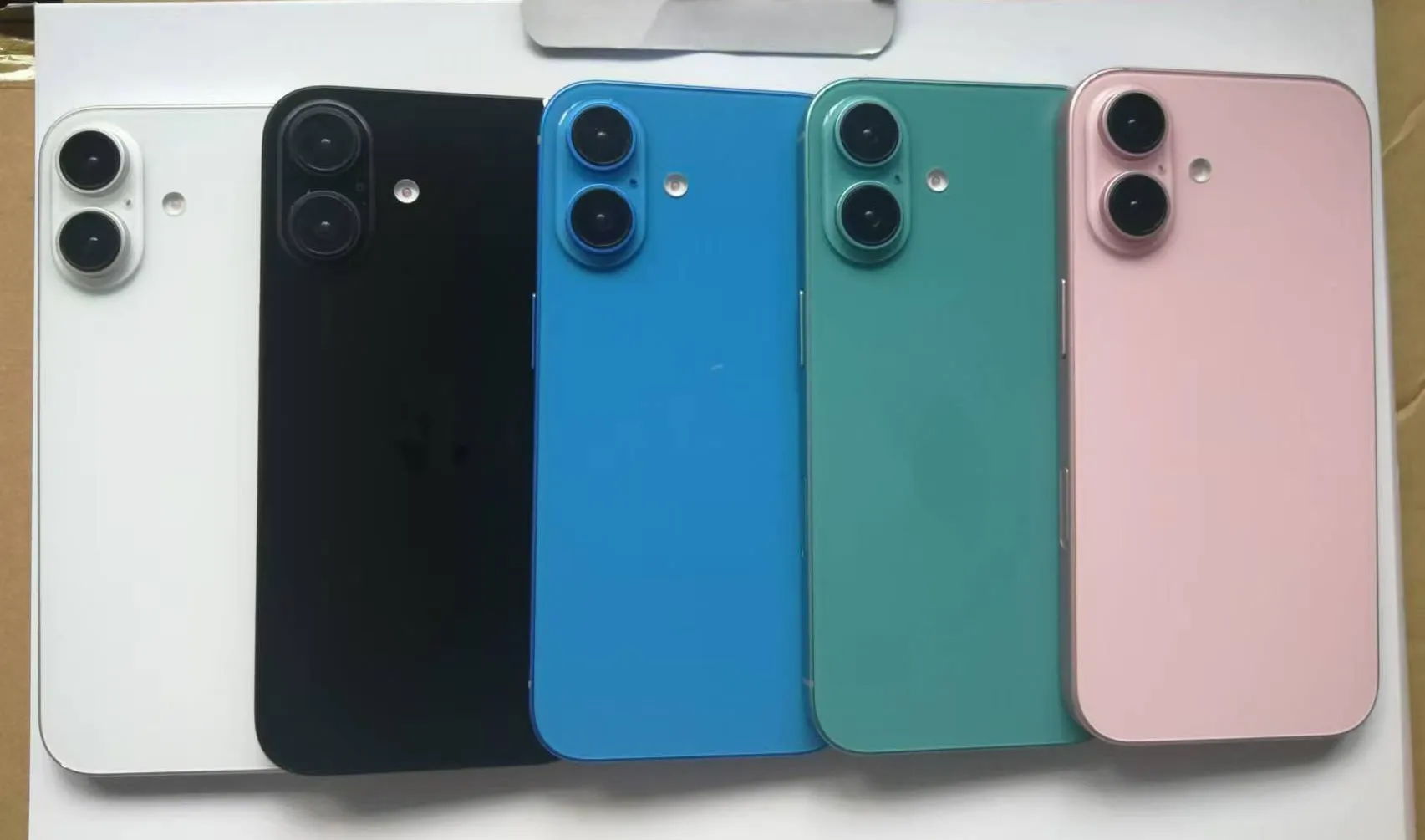 iphone-16-five-colors