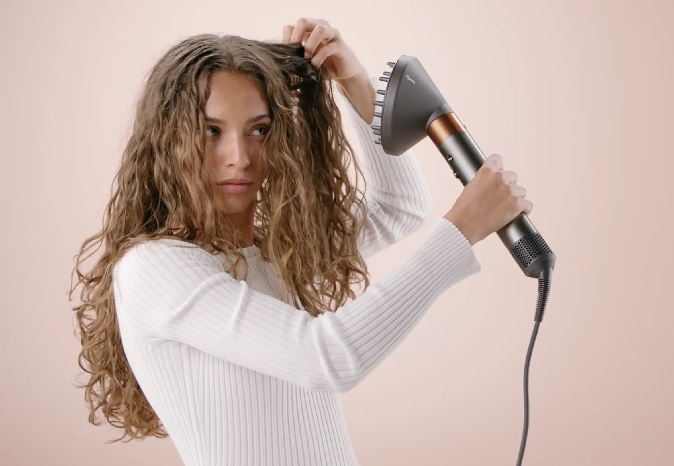 dyson airwrap-complete-long -dffuse-multistyler-09