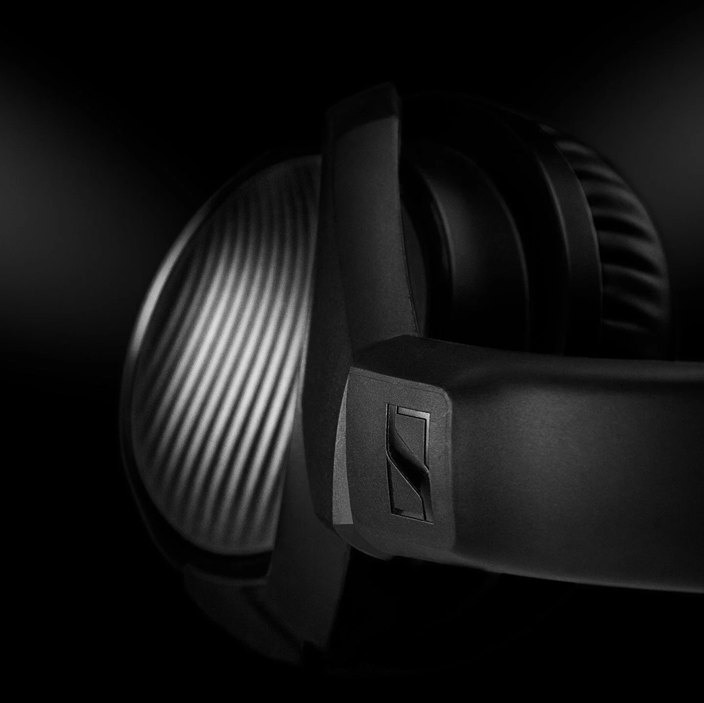 Навушники Sennheiser HD 200 Pro (507182)