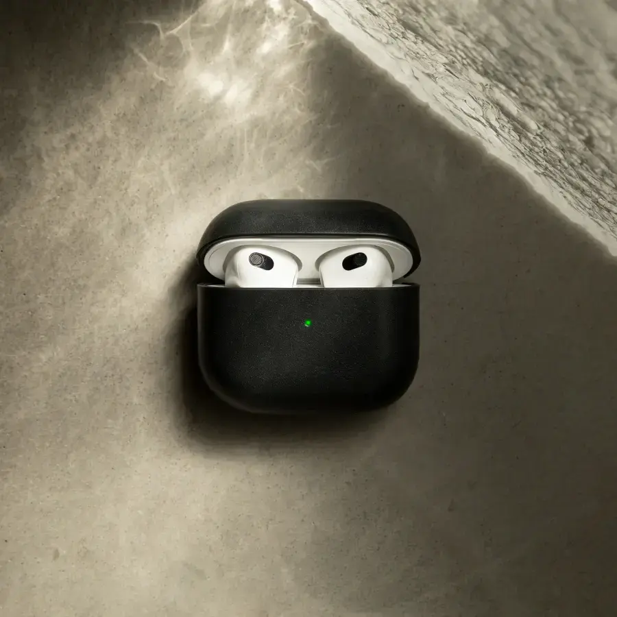 Чехол Native Union Leather Case for Airpods 3 - Black (APCSE-LTHR-BLK-V2)