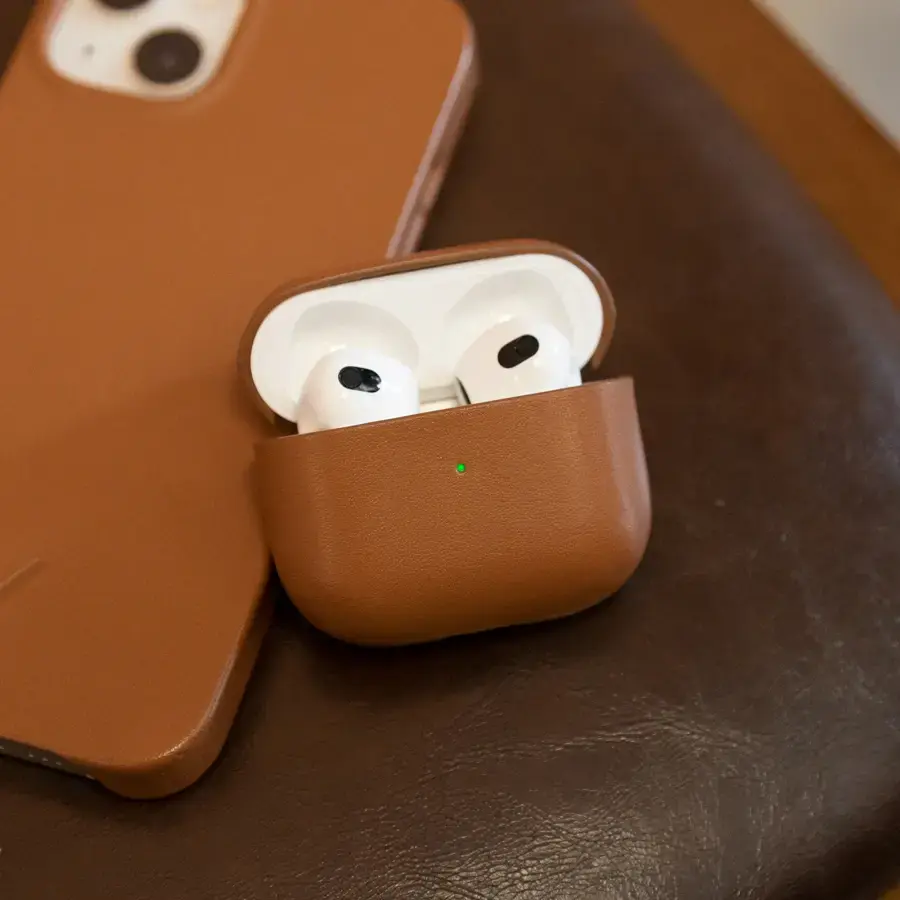 Чехол Native Union Leather Case for Airpods 3 - Tan (APCSE-LTHR-BRN-V2)