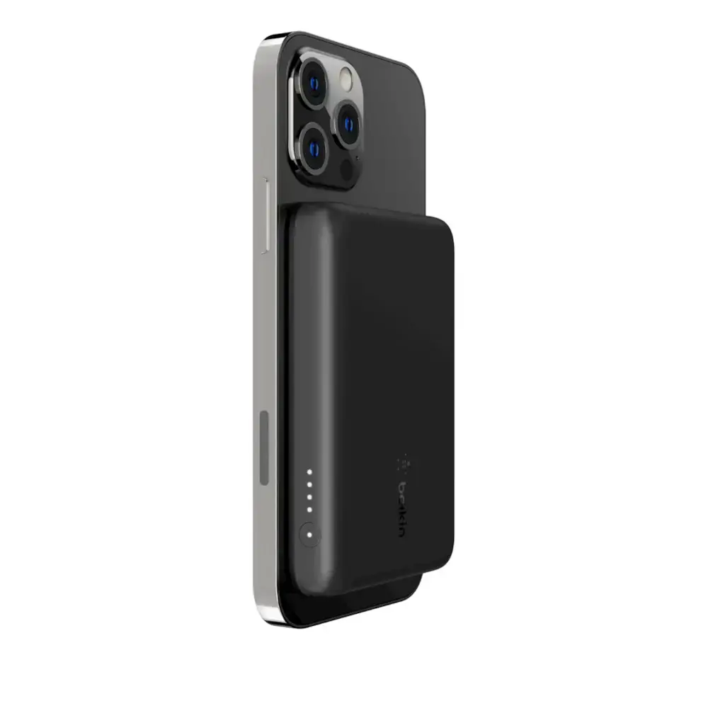 Портативний зарядний пристрій Belkin BOOST↑CHARGE™ MagSafe Magnetic Wireless Power Bank 2500mAh - Black (BPD002BTBK)