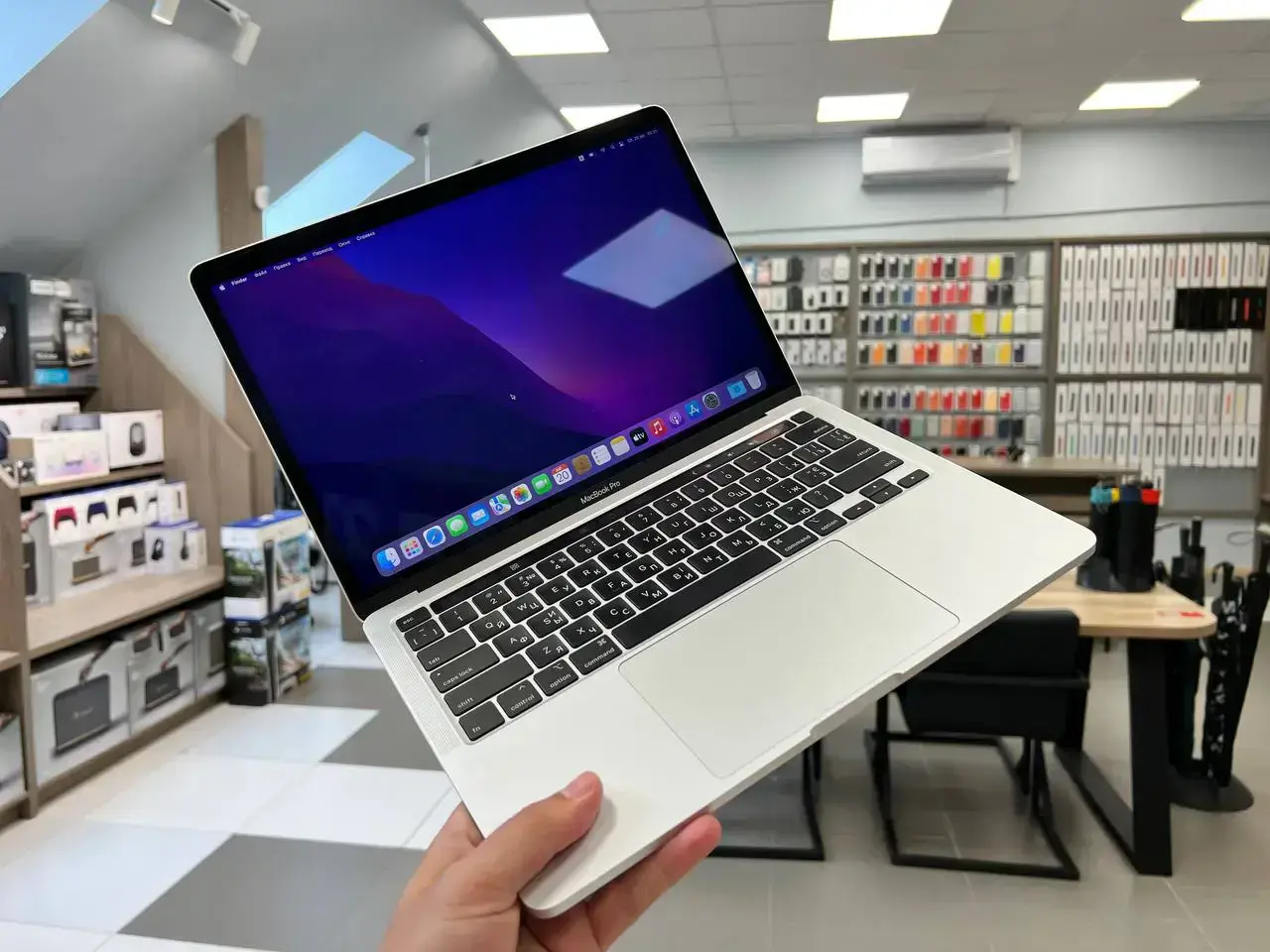 USED MacBook Pro 13" Space Gray (MXK62) 2020