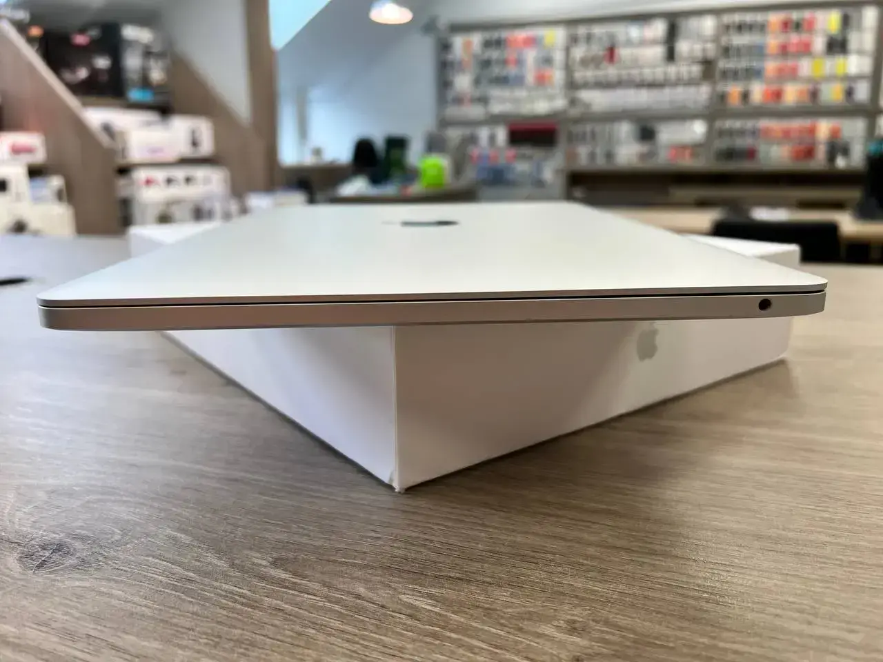 USED MacBook Pro 13" Space Gray (MXK62) 2020