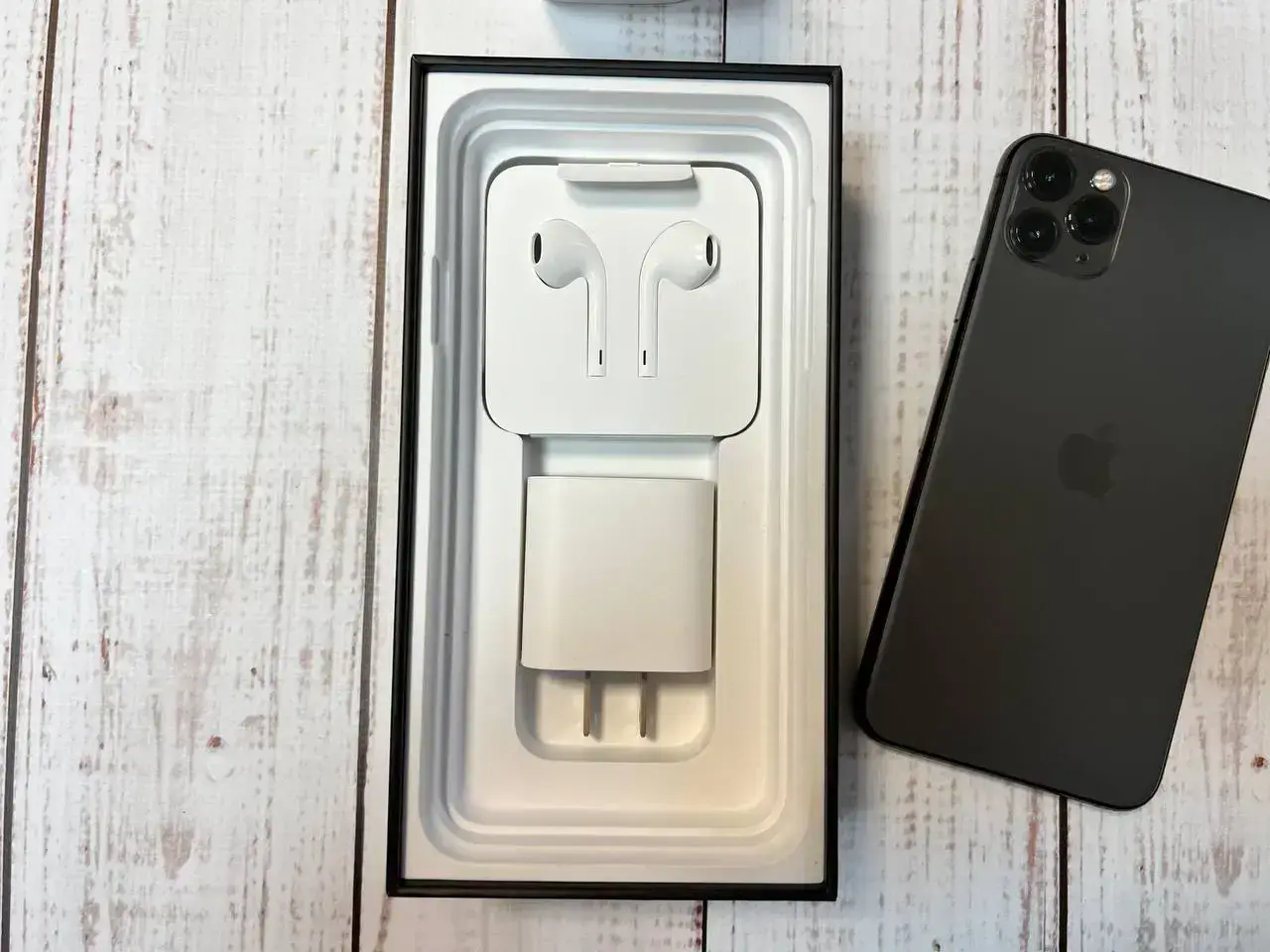📲USED Apple iPhone 11 Pro Max 256GB Space Gray (MWH42),🔋85% (Стан - 9.9/10, Комплект - повний | гарантія - 1 міс.)