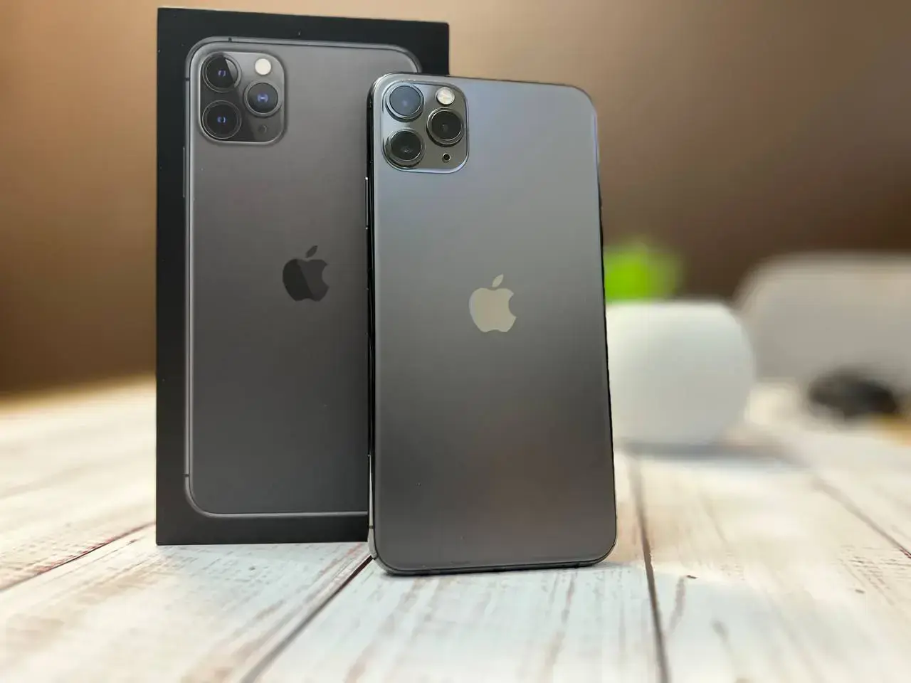 📲USED Apple iPhone 11 Pro Max 256GB Space Gray (MWH42),🔋85% (Стан - 9.9/10, Комплект - повний | гарантія - 1 міс.)