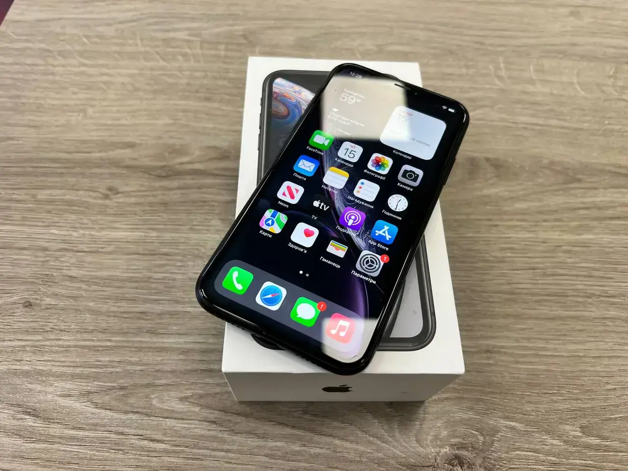 📲USED Apple iPhone XR 64GB Black (MRY42) 🔋83% (Стан - 8/10, Комплект - iPhone, коробка | гарантія - 1 міс.)