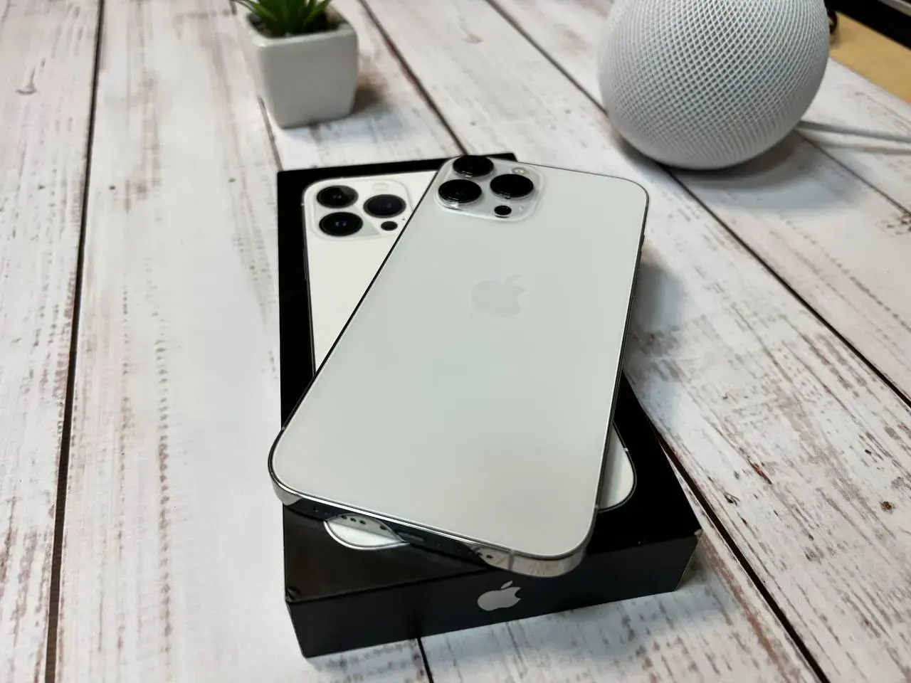 📲USED Apple iPhone 13 Pro Max 1TB Silver (MLL33, MLLL3) (Состояние - 9/10, комплект полный, гарантия - 3 мес.)