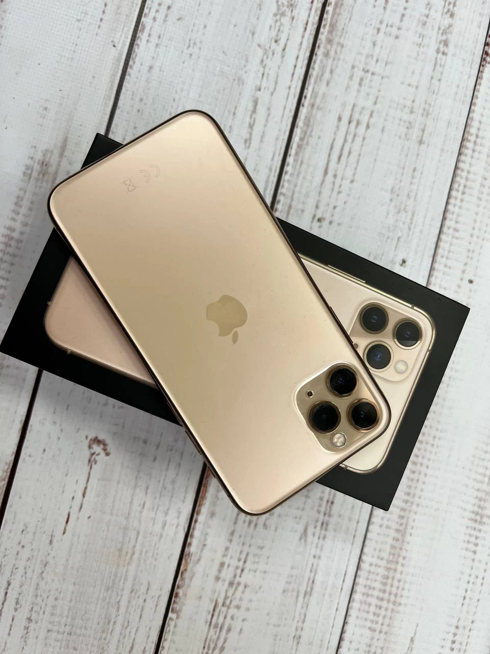 Купить 📲USED Apple iPhone 11 Pro 64GB Gold (MWC52),🔋100% (Состояние -  8.5/10, Комплект - iPhone, коробка | гарантия - 1 мес.) выгодно в Киеве |  цена и обзор в интернет магазине NewTime