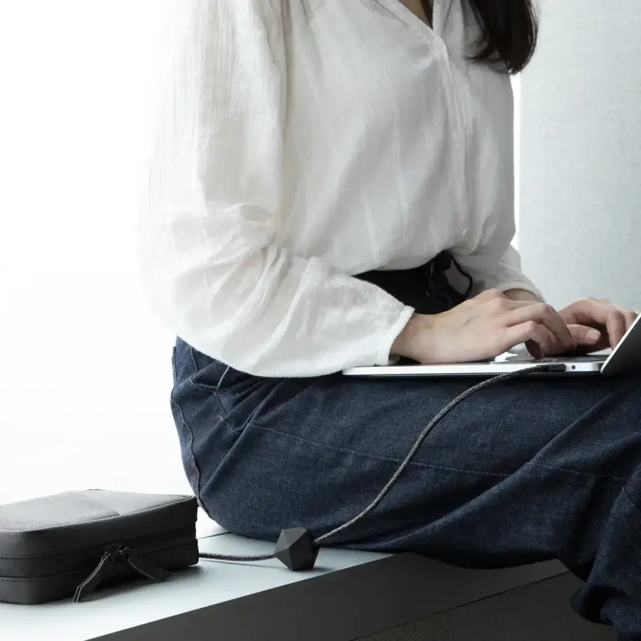 Native Union Desk Cable USB-C to USB-C Cosmos Black (2.4 m) (DCABLE-C-CS-BLK-NP)