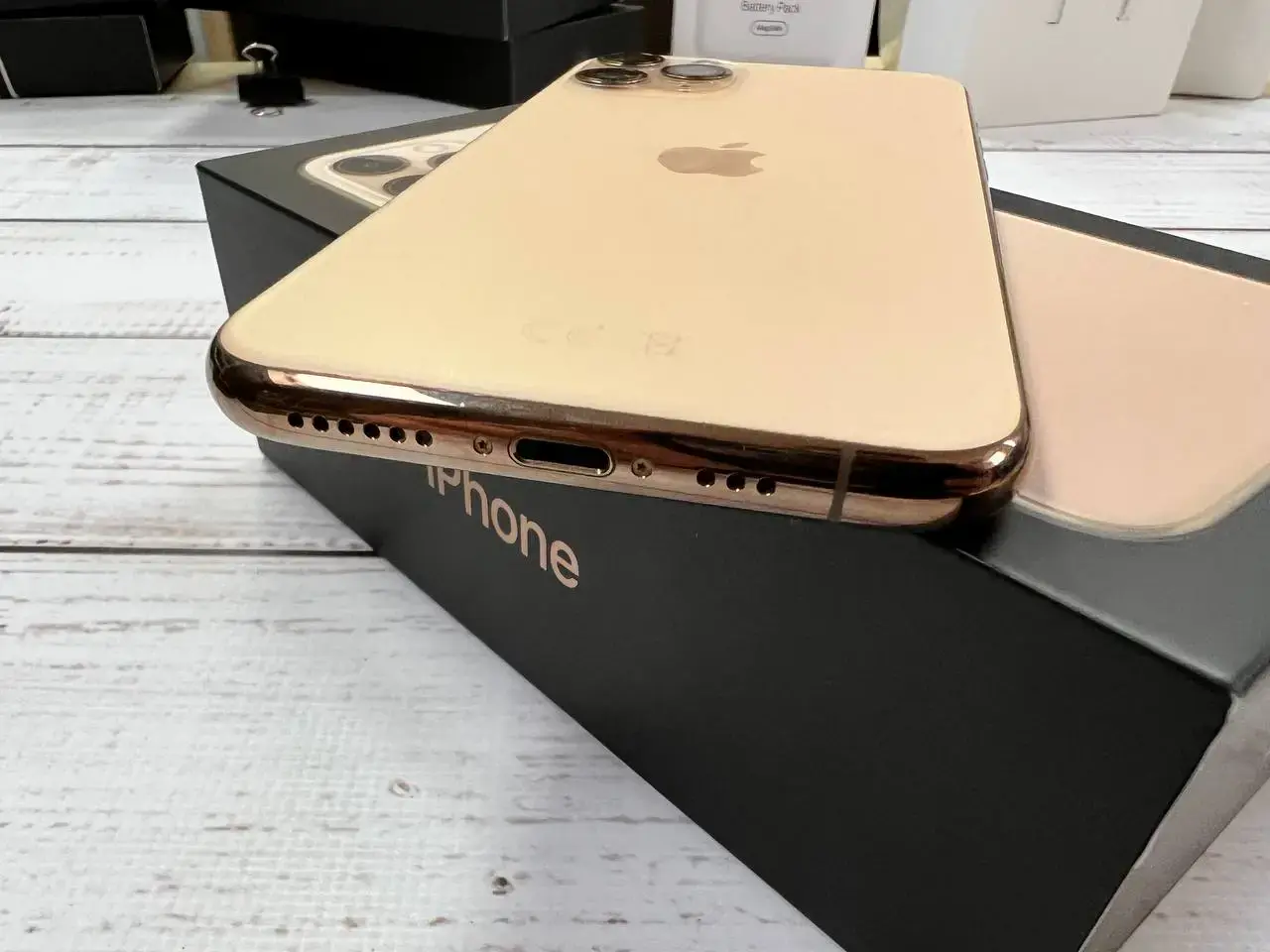 📲USED Apple iPhone 11 Pro 64GB Gold (MWC52),🔋100% (Стан - 8.5/10, Комплект - iPhone, коробка | гарантія - 1 міс.)