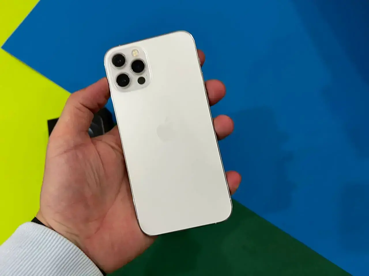 📲USED Apple iPhone 12 Pro 128GB Silver (MGLP3, MGML3),🔋84% (Стан - 9/10, Комплект - повний | гарантія - 1 міс.)