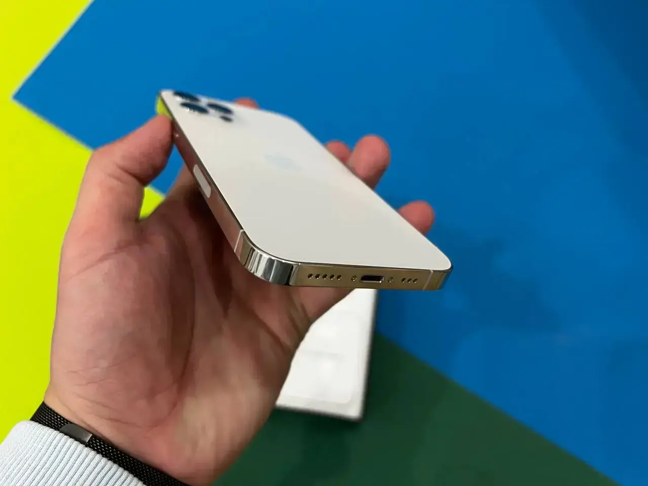 📲USED Apple iPhone 12 Pro 128GB Silver (MGLP3, MGML3),🔋84% (Стан - 9/10, Комплект - повний | гарантія - 1 міс.)