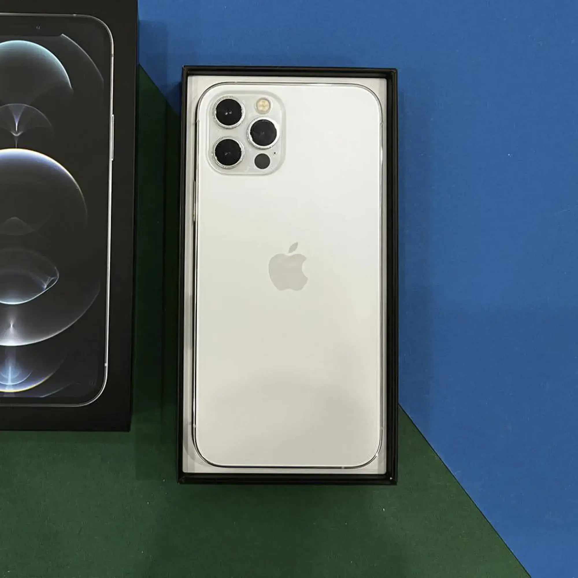 📲USED Apple iPhone 12 Pro 128GB Silver (MGLP3, MGML3),🔋84% (Стан - 9/10, Комплект - повний | гарантія - 1 міс.)