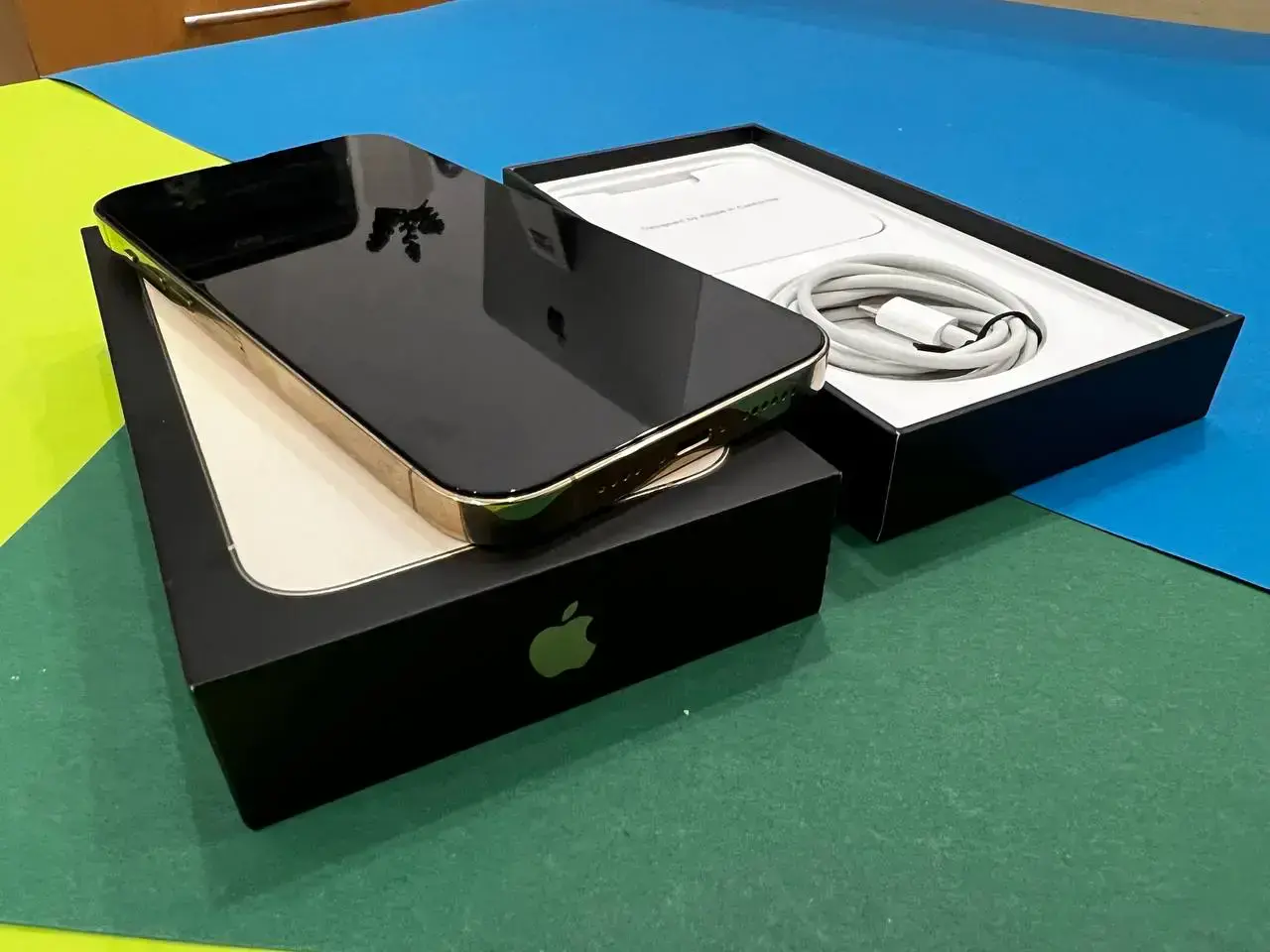 📲USED Apple iPhone 13 Pro Max 256GB Gold (MLKU3, MLLD3),🔋100% (Стан - 10/10, Комплект - повний | гарантія - 1 міс.)