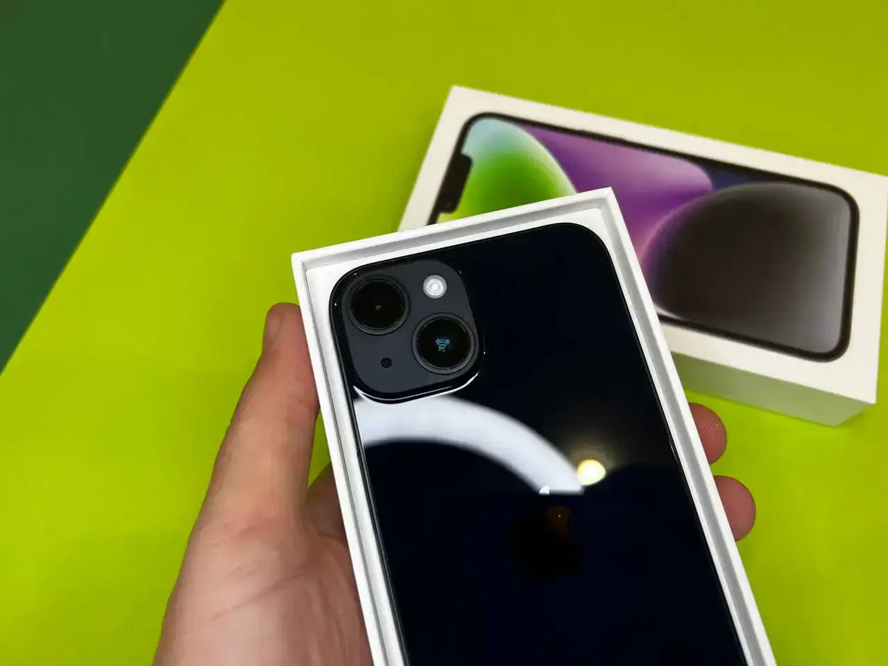 📲USED Apple iPhone 14 128GB Midnight (MPUF3),🔋100% (Стан - 9.5/10, актив 20.10.2022 повний комплект)