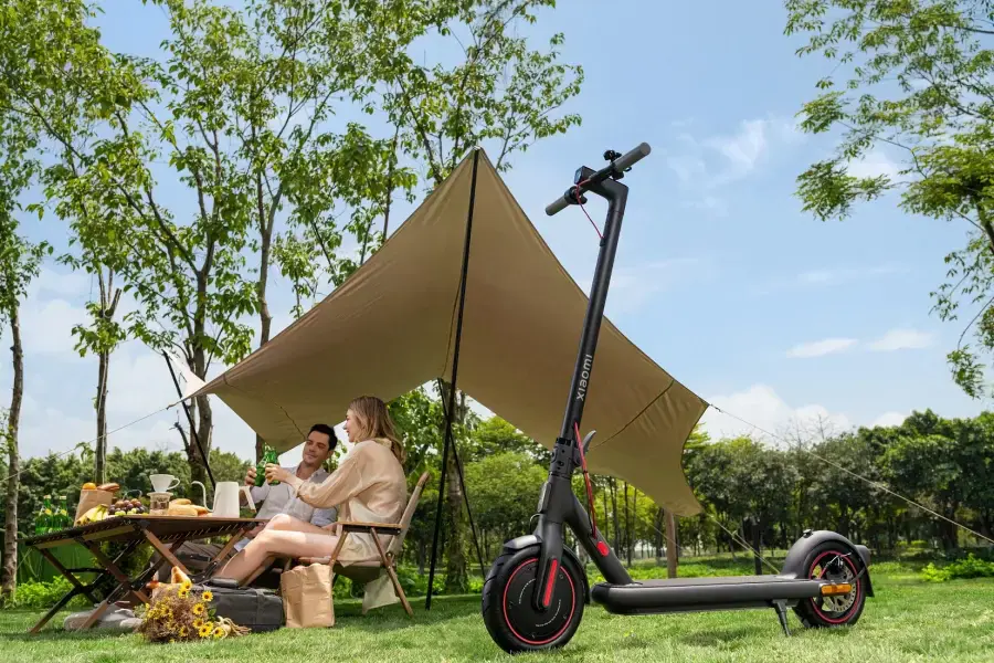 Електросамокат Xiaomi Mi Electric Scooter 4