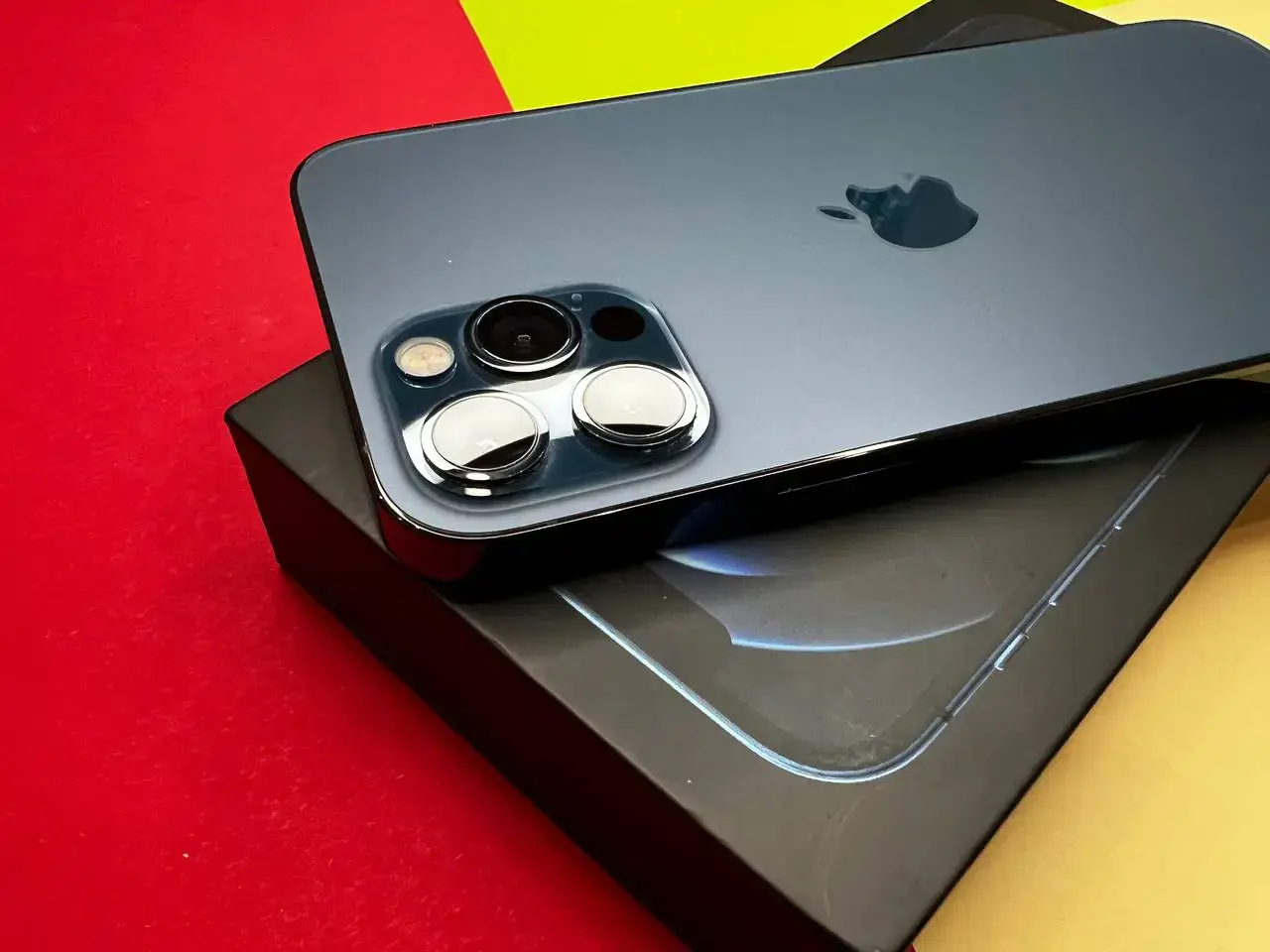📲USED Apple iPhone 12 Pro 512GB Pacific Blue (MGM43, MGMX3),🔋86% (Стан - 9.5/10, Комплект - iPhone, коробка | гарантія - 1 міс.)