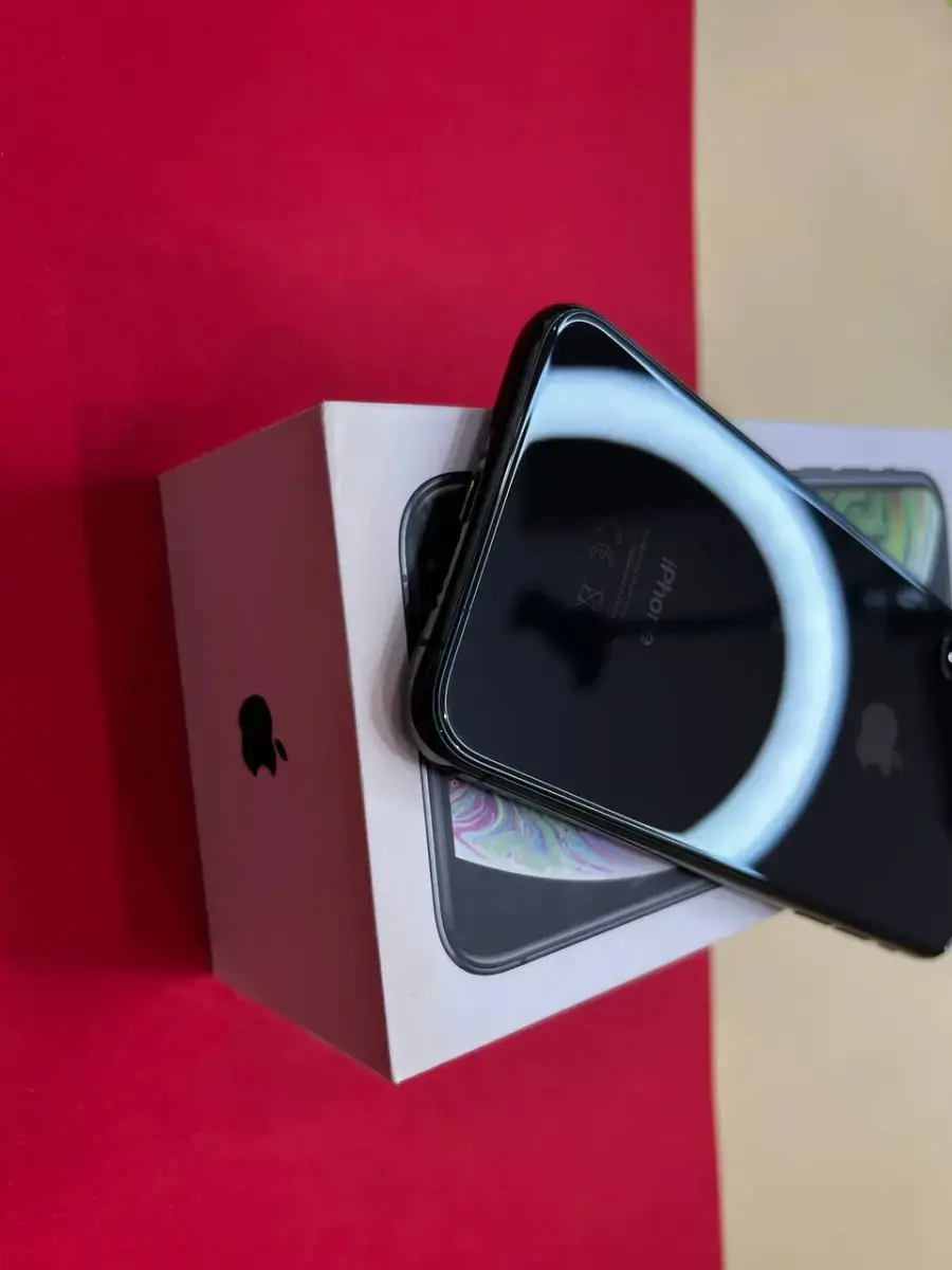 📲USED Apple iPhone XS 256GB Space Gray (MT9H2),🔋100% (Стан - 9/10, Комплект - iPhone, коробка | гарантія - 1 міс.)