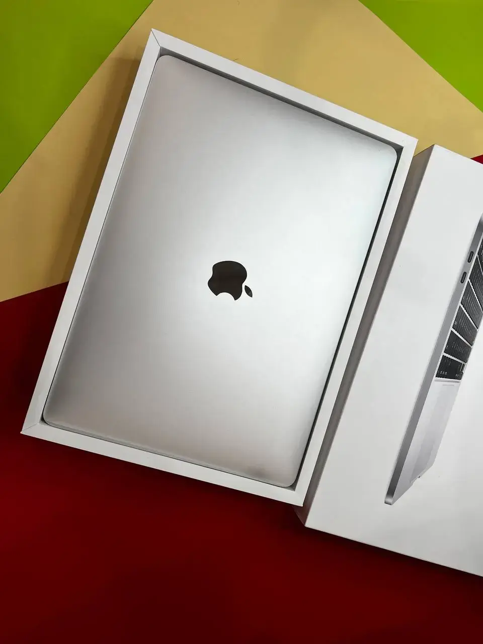 💻 USED MacBook Pro 13" Silver (MWP72) 2020 (i5/16GB/512SSD), (Состояние - 9.5/10. Комплект - полный, гарантия - 1 мес.) - Cycle 516