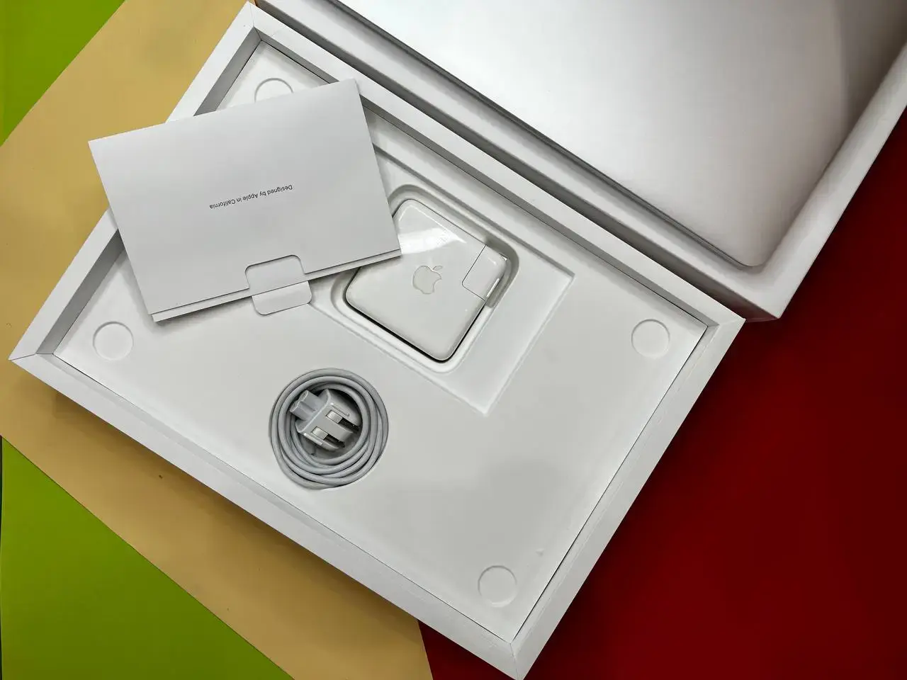 💻 USED MacBook Pro 13" Silver (MWP72) 2020 (i5/16GB/512SSD), (Состояние - 9.5/10. Комплект - полный, гарантия - 1 мес.) - Cycle 516