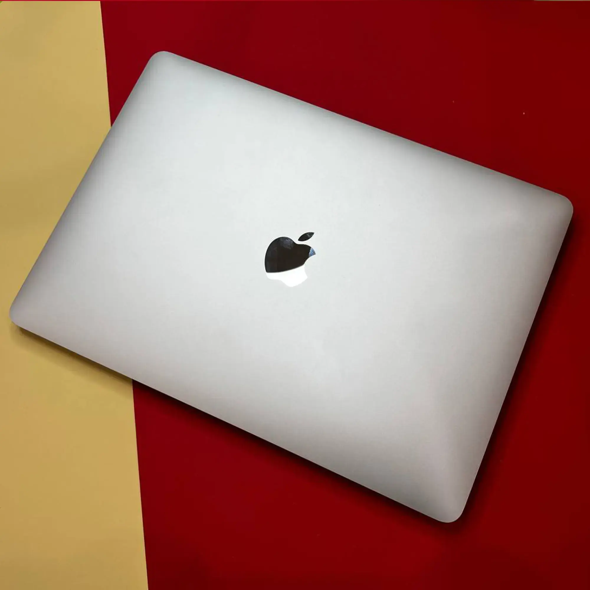 💻 USED MacBook Pro 13" Silver (MWP72) 2020 (i5/16GB/512SSD), (Состояние - 9.5/10. Комплект - полный, гарантия - 1 мес.) - Cycle 516