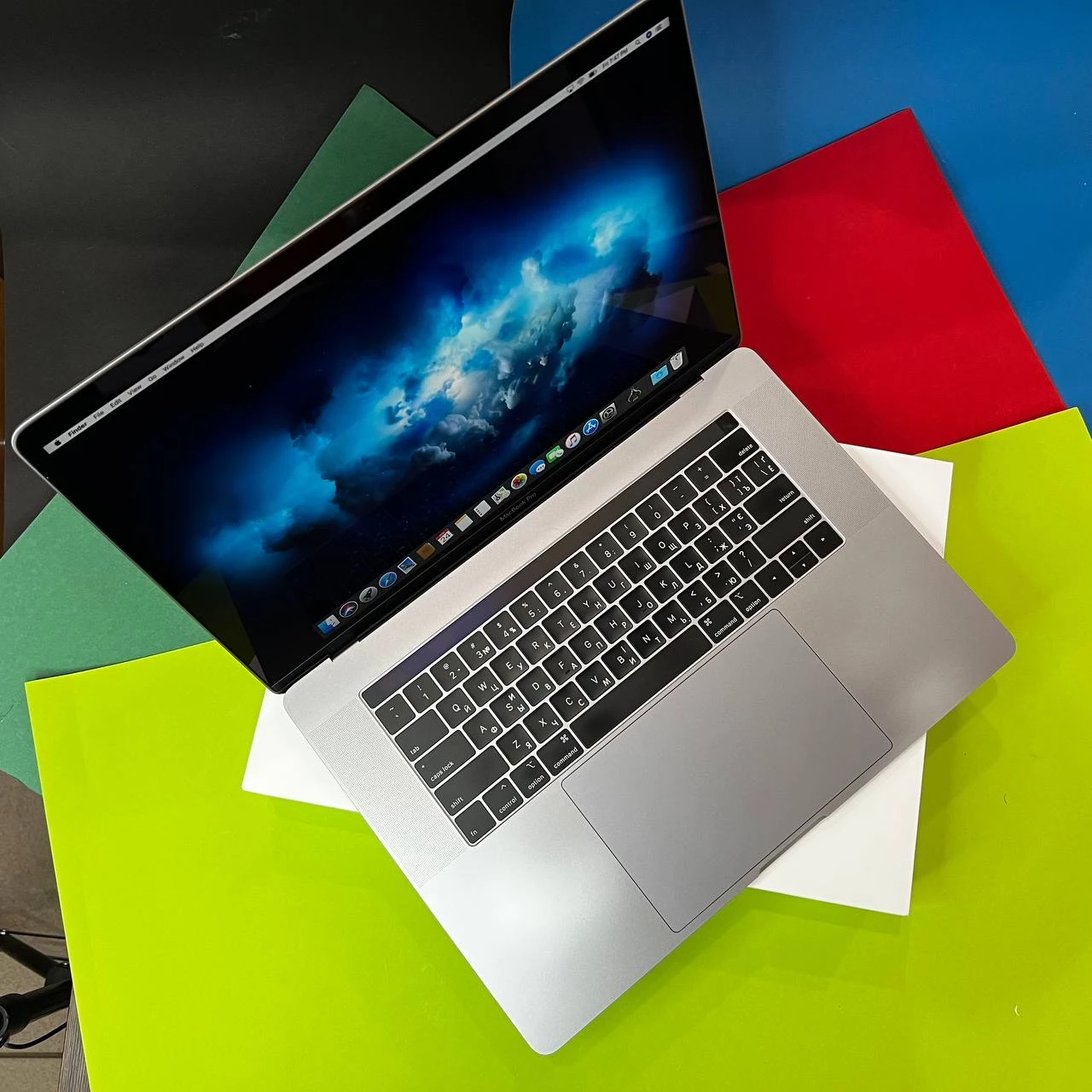 💻 USED MacBook Pro 15" Space Gray (MV902) 2019, (i7/16GB/256GB) (Стан - 9/10. Комплект - повний | гарантія - 1 міс.) - Cycle 285