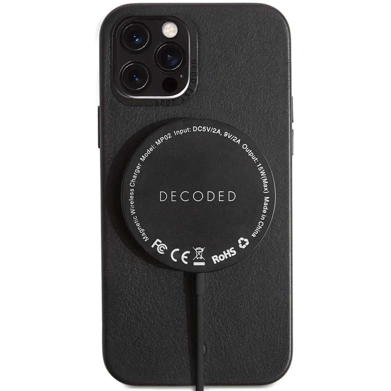 Беспроводное зарядное устройство DECODED Magnetic Wireless Charging Puck Black (D21MSWC1BK)