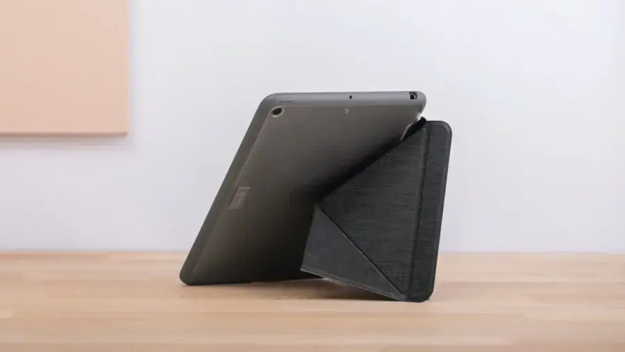 Moshi VersaCover Case with Folding Cover Charcoal Black for iPad Pro 11" (4th/1st Gen) (99MO231601)