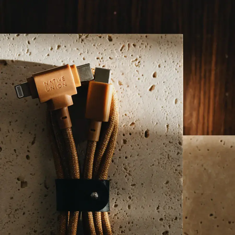 Native Union Belt Cable Universal USB-C to USB-C/Lightning Zebra (1.5 m) (BELT-CCL-ZEB-NP)