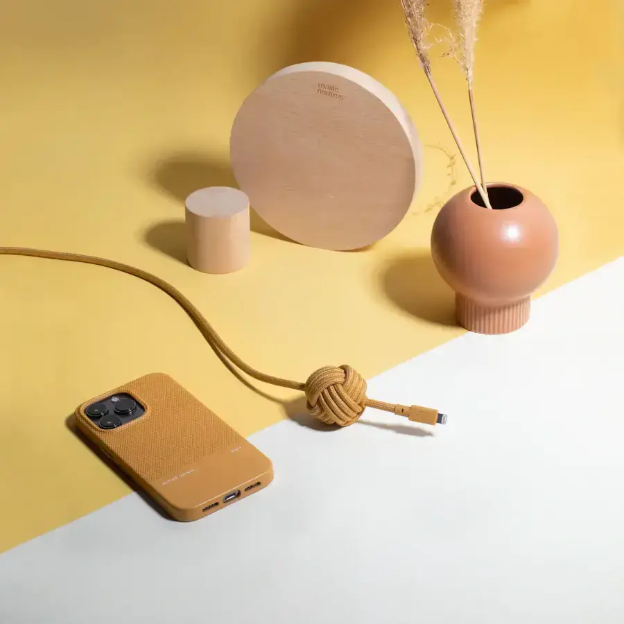 Кабель Native Union Night Cable USB-C to Lightning Cosmos Black (3 m) (NCABLE-CL-COS-AP, NCABLE-CL-CS-BK-NP)