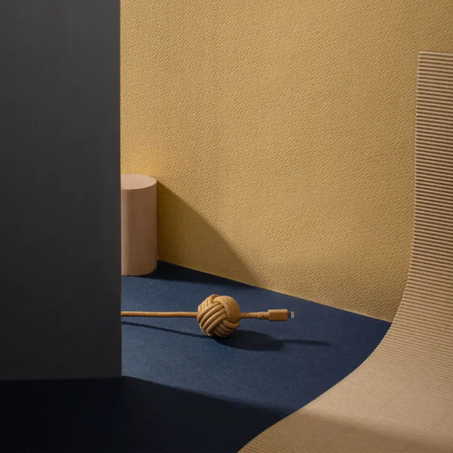 Кабель Native Union Night Cable USB-C to Lightning Cosmos Black (3 m) (NCABLE-CL-COS-AP, NCABLE-CL-CS-BK-NP)