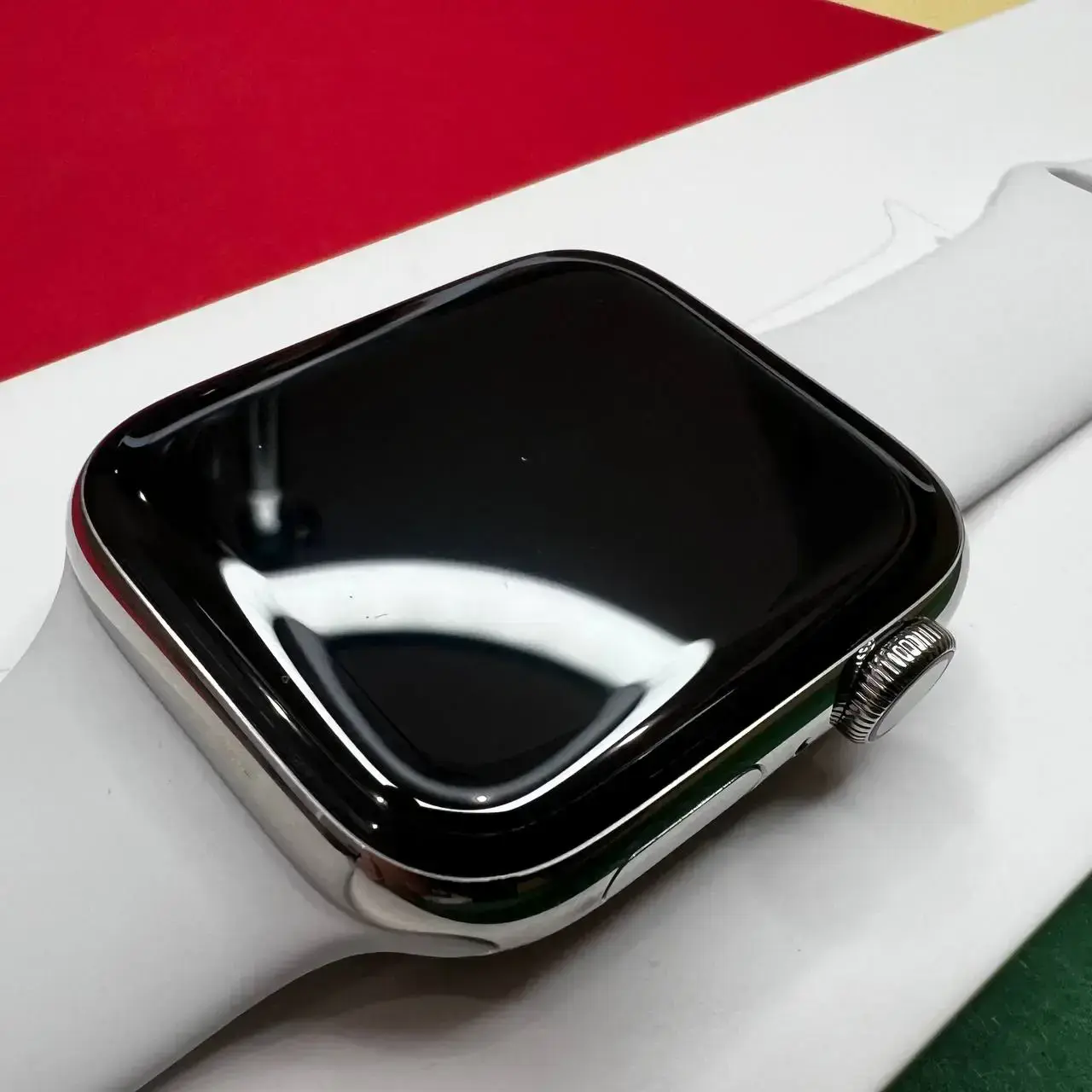 ⏰USED Apple Watch Series 6 GPS + Cellular 44mm Silver Stainless Steel Case with White Sport Band (M07L3, M09D3),🔋88%(Стан - 9/10, комплект повний, гарантія - 1 міс.)