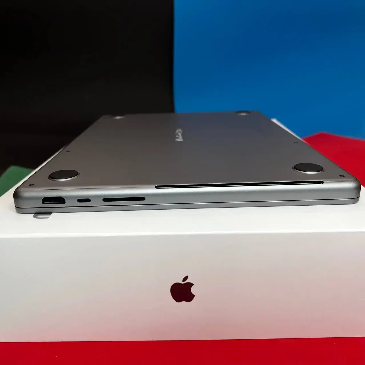 💻 USED MacBook Pro 14" Space Gray (MKGQ3) 2021, (M1 Pro/16GB/1TB SSD) (Стан - 9.5/10. Комплект - повний | гарантія - 1 міс.) - Cycle 176